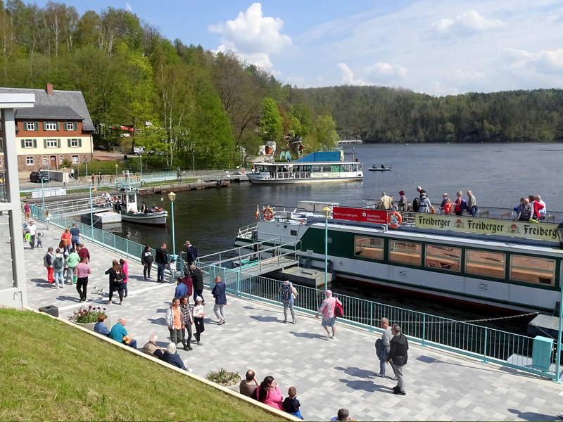 SOMMERGENUSS AN DER TALSPERRE KRIEBSTEIN