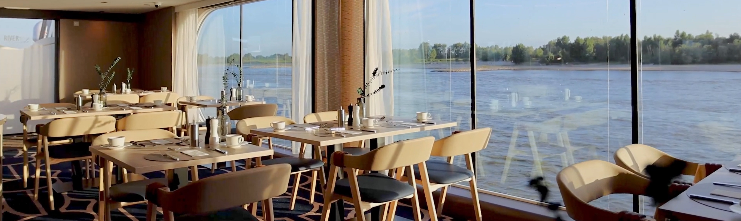 sena-buffet A-Rosa Sena